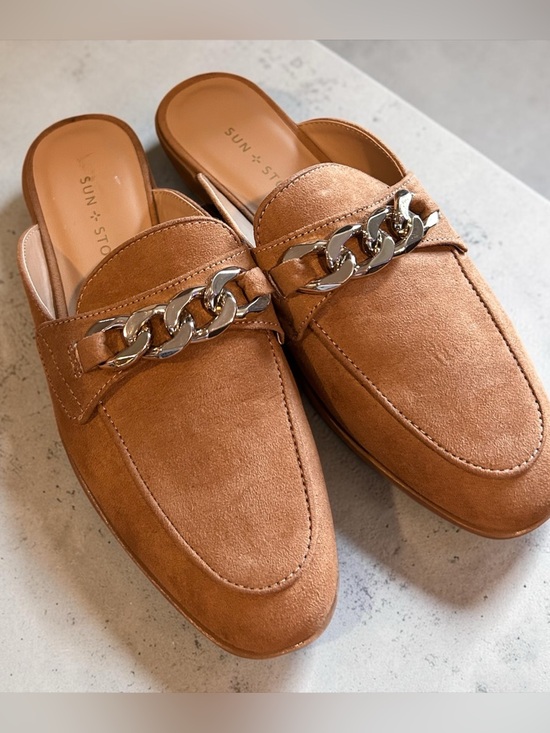 Sun + Stone Shoes - Sun + Stone Women's Augustaa Chain-Accent Slip-On Loafer/ Mules Size 5